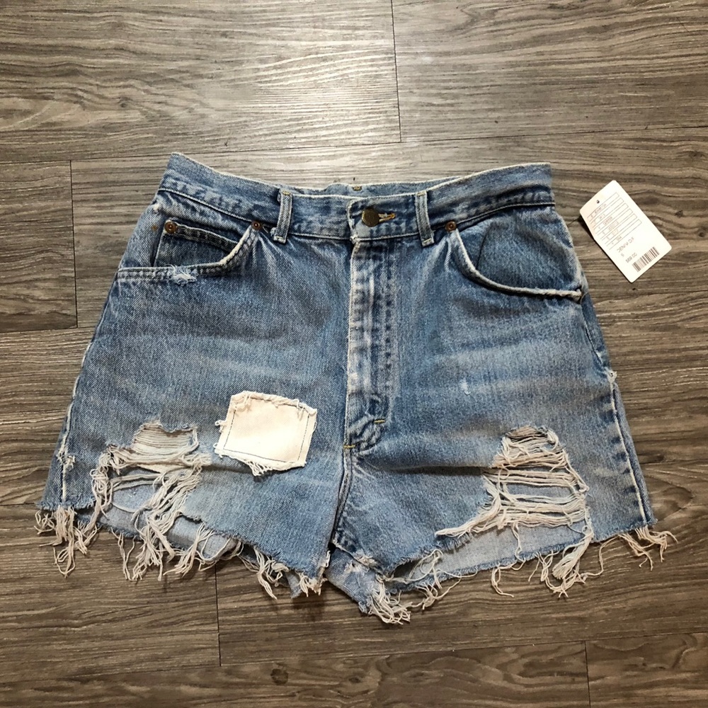 Urban Outfitters Renewal Highwaist Shorts Lee